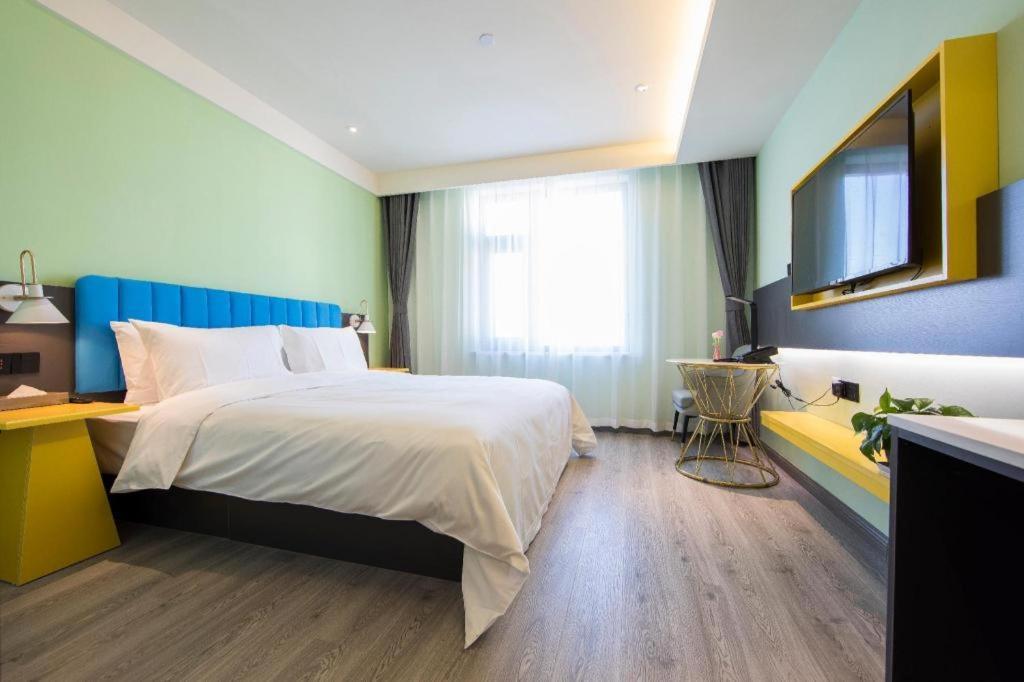 Ibis Styles Capital Airport Hotel