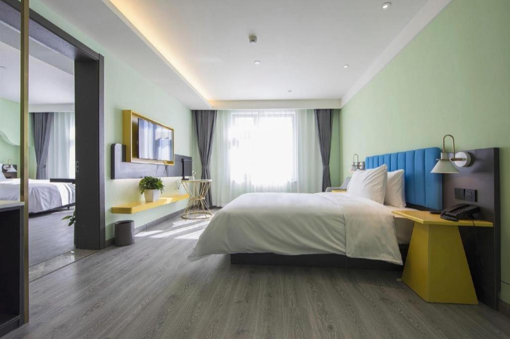 Hotel Ibis Styles Capital Airport